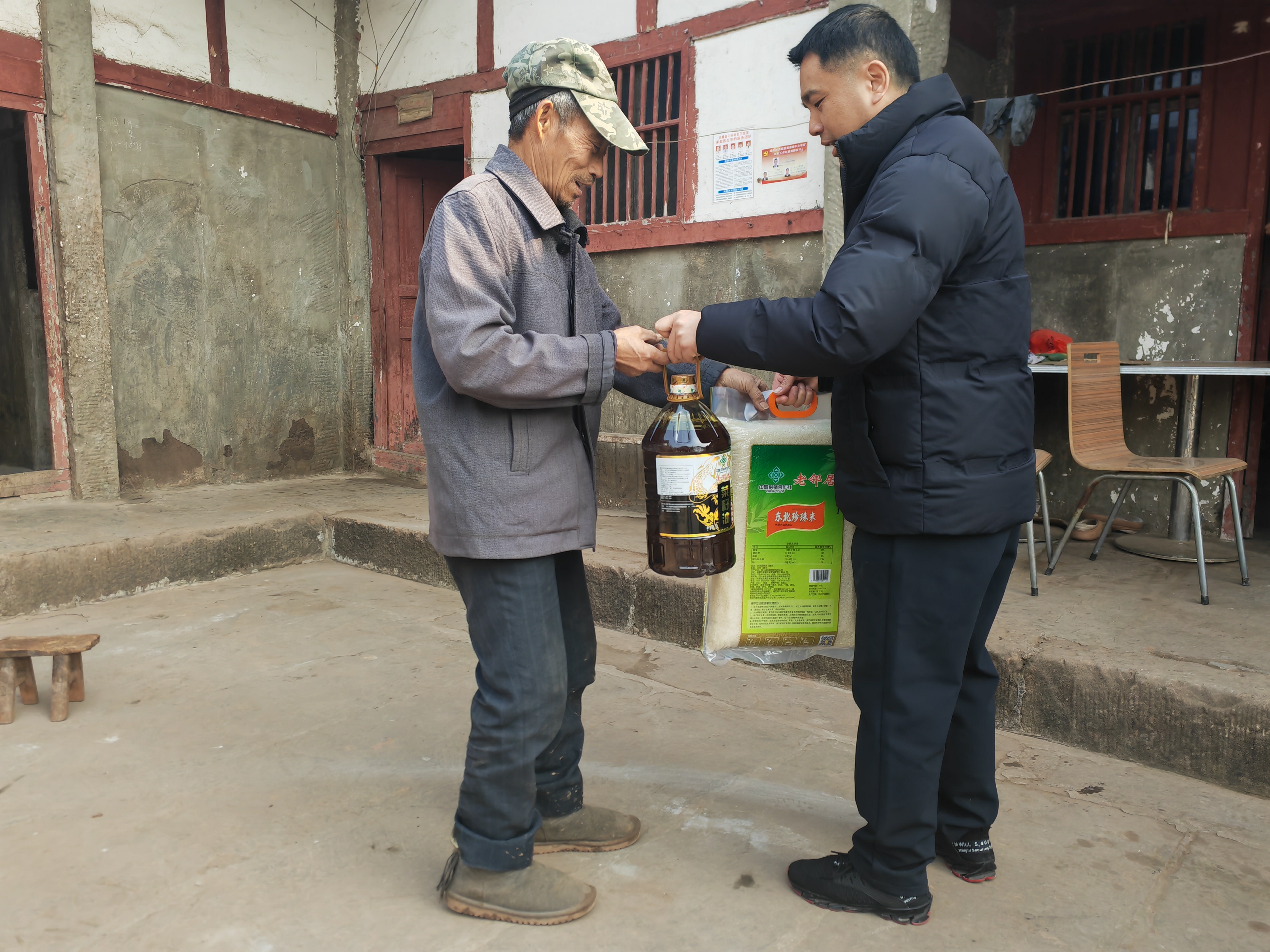 99e9d2dc04385ebd0e02001894a7d87.jpg 99e9d2dc04385ebd0e02001894a7d87.jpg